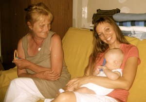 Barátnőm babájával és Édesanyámmal - egy újabb öröm pillanat